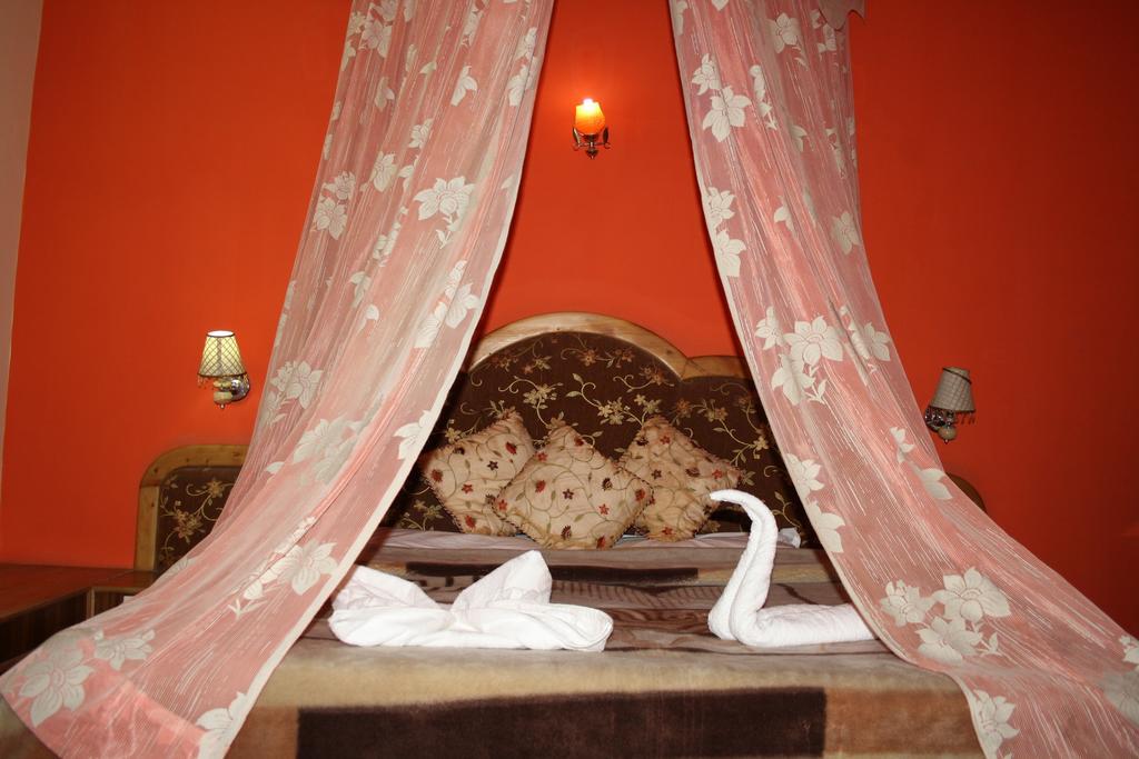 Hotel Ocean Blue Manali Luaran gambar