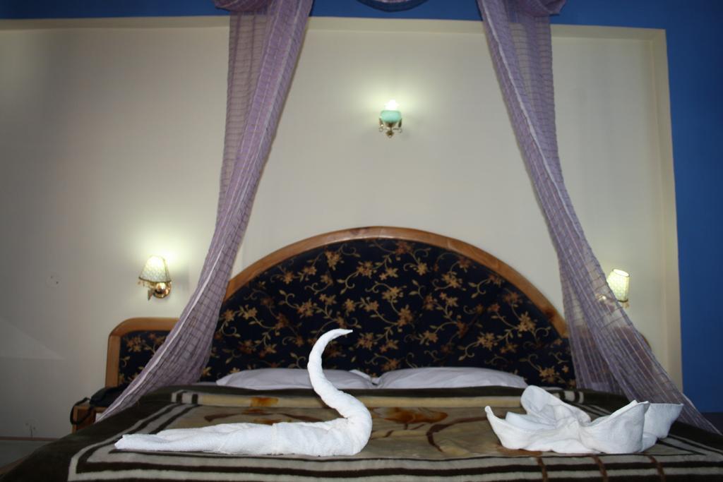 Hotel Ocean Blue Manali Luaran gambar